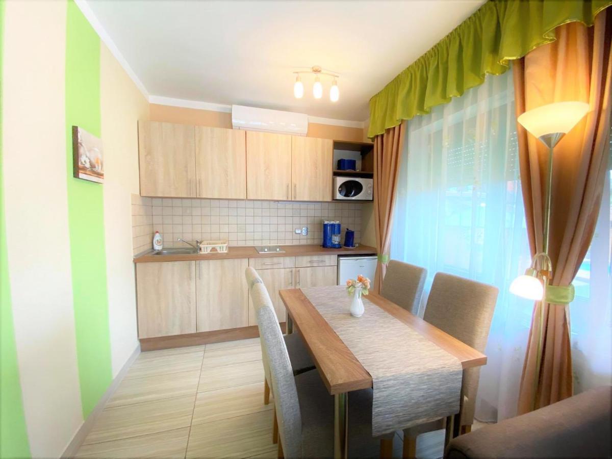 Apartman Siesta Buek - Buekfuerdo Extérieur photo