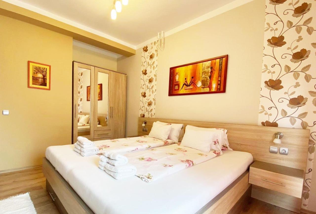 Apartman Siesta Buek - Buekfuerdo Extérieur photo
