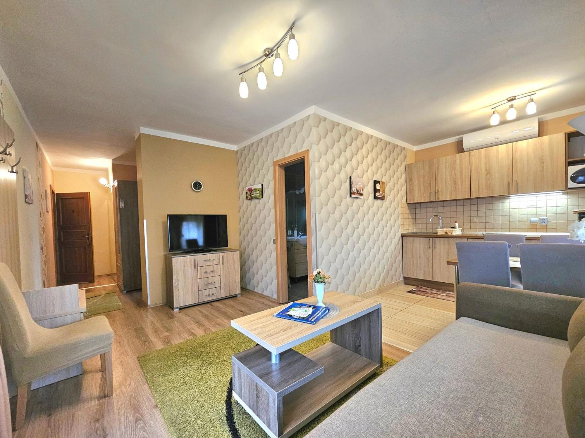 Apartman Siesta Buek - Buekfuerdo Extérieur photo