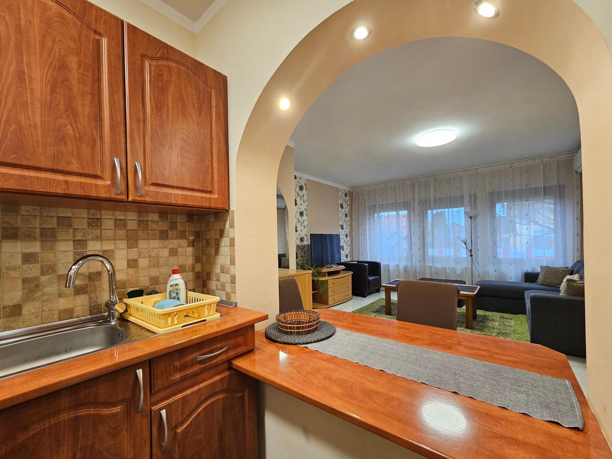 Apartman Siesta Buek - Buekfuerdo Extérieur photo